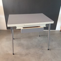 table Formica blanche